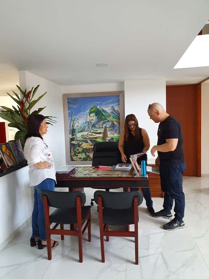 Colombia: Official Pablo Escobar Meet the Family Museum Tour - Authentic Reviews from Past Travelers