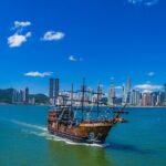 Combo Pirate Boat, Beach and Unipraias Park with transfers - What the Reviews Say
