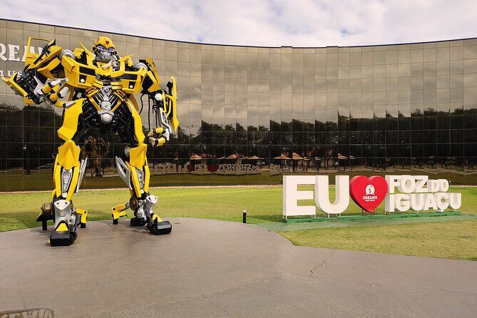 Combo Tour - Iguassu Falls and visit to Dreamland - Authentic Perspectives from Travelers