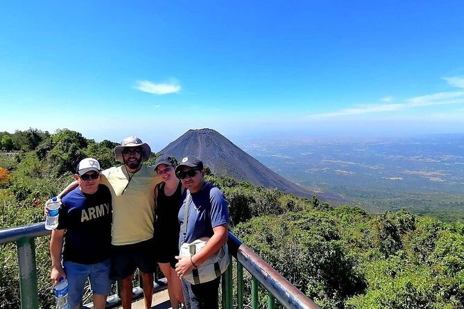 Combo Tour :Joya de Céren + Volcanoes Park + Santa Ana City - A Day in the Life of the Combo Tour: What to Expect