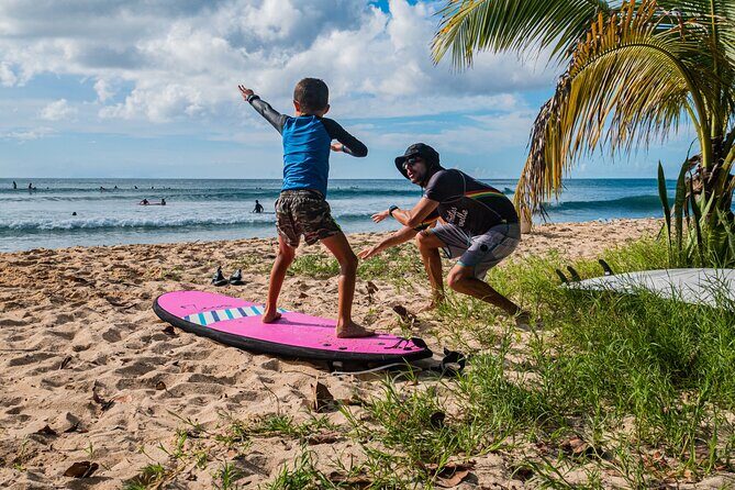Come and learn to surf at the best surf spots in Guadeloupe.