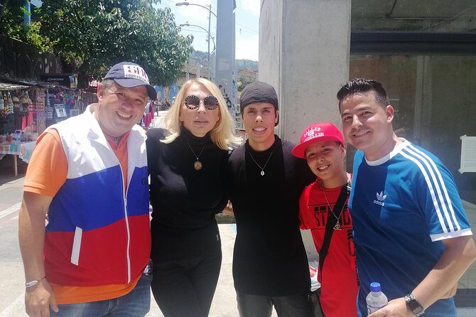 Comuna 13 Graffiti Tour And Enjoy Photos y Videos with Dron - Final Thoughts