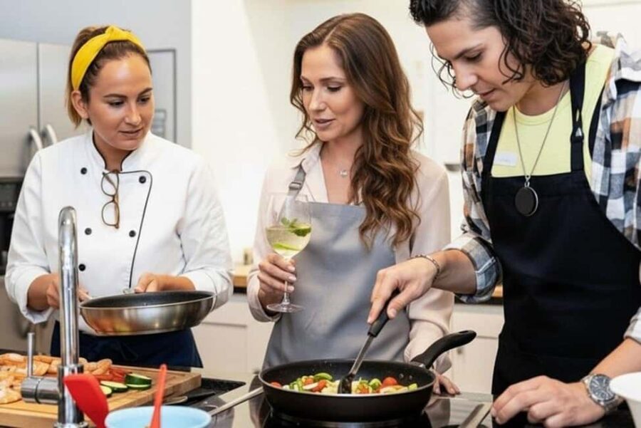 Cook Authentic Dominican Flavors in Santo Domingo - What will I learn and do during the experience?