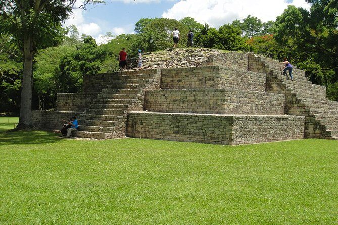 Copán Day Trip from Guatemala City - Authentic Aspects and Personal Experiences