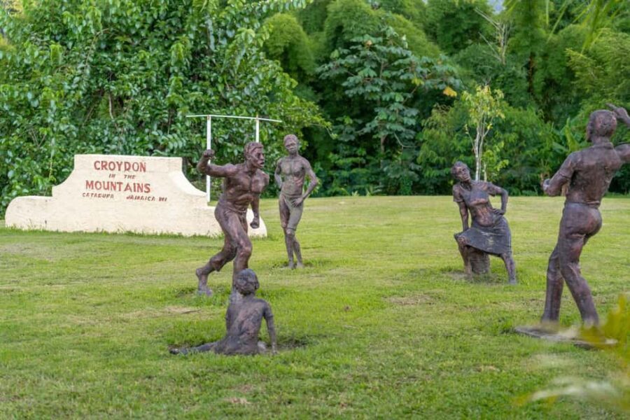 Croydon in the Mountains - Eco Farm Tour with Lunch - What the Critics Say