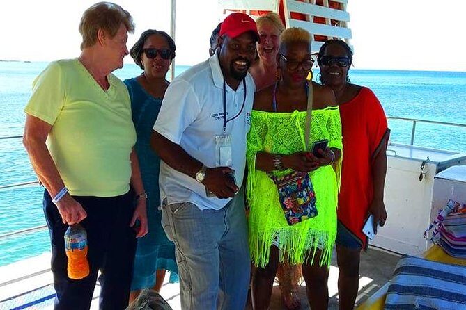 Cruise Ship Combo: Sloths, Chocolate Factory, City Tour, Beach, Private Shuttle - Authentic Insights from Real Travelers