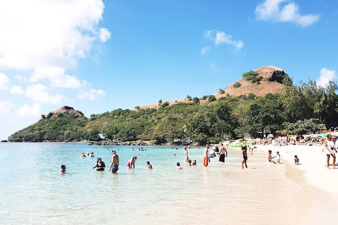 Cruise Ship Round Transfer to Reduit Beach - In-Depth Review of the Transfer Experience