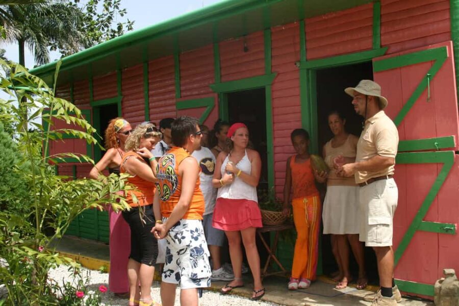 Cultural Safari from Punta Cana - A Family Farm Visit and Cultural Immersion