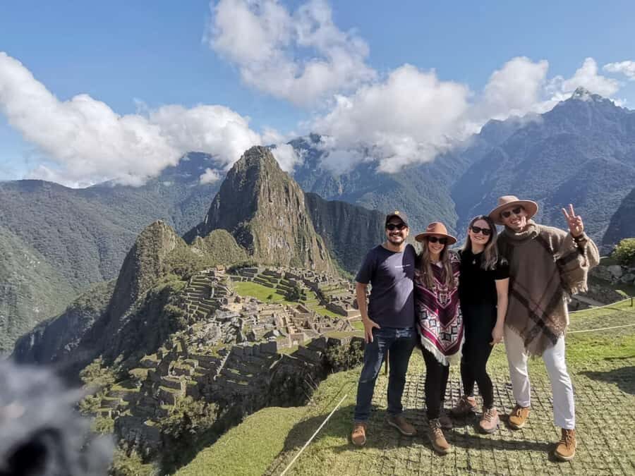 Cusco: 1 day in Machu Picchu with complimentary lunch. - What Makes This Tour Stand Out?