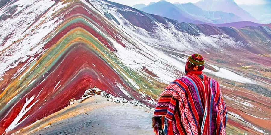 Cusco: Guided Tour to Rainbow Mountain - Transportation and Group Dynamics
