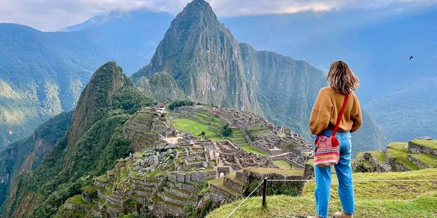 Cusco | Sacred Valley and Machu Picchu | 4 Hotel - FAQs