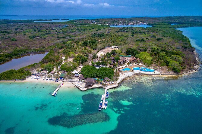 Day Tour Isla del Encanto in Barú and Rosario Islands - Who Will Love This Tour?