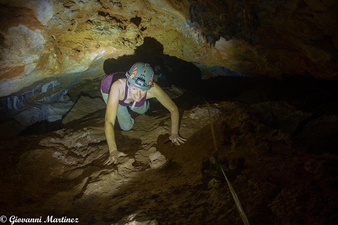 Day Trip To Crystal Cave and Blue Hole National Park - What Sets This Tour Apart