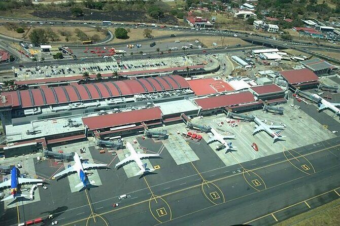 Direct Shared Shuttle from San Jose & Juan Santamaria Airport to Monteverde - Authenticity and local knowledge