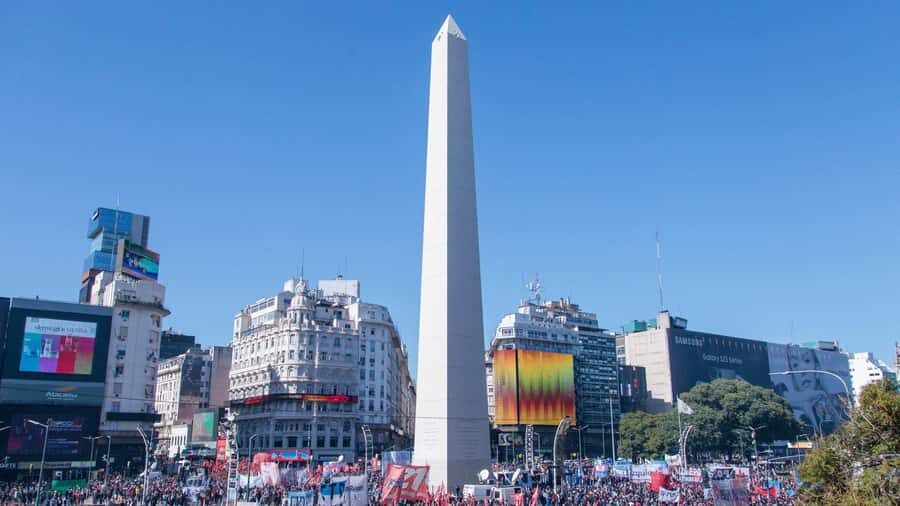 Discover Buenos Aires with Fiore - A Deeper Dive into the Tour Experience