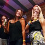 Discover Miraflores nightlife with Bar Crawl Lima - Who Is This Tour Best Suited For?