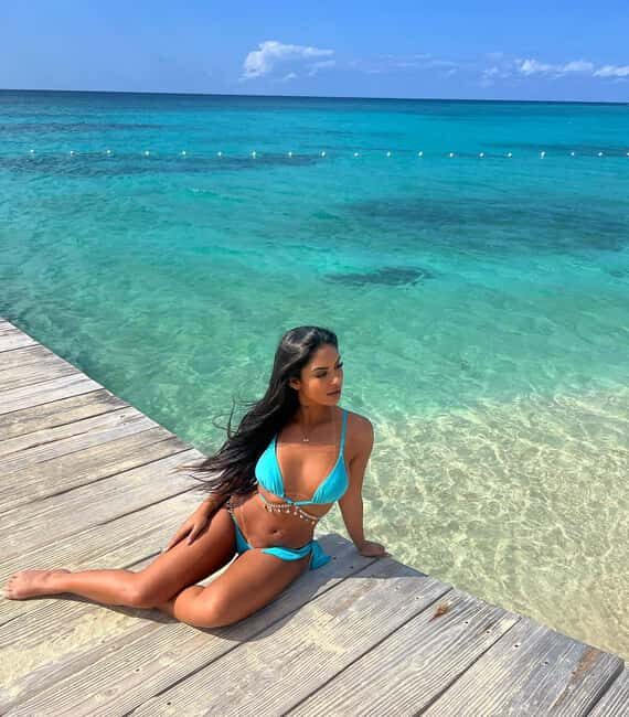 Doctors Cave Beach and Shopping Day Tour - Who Should Consider This Tour?