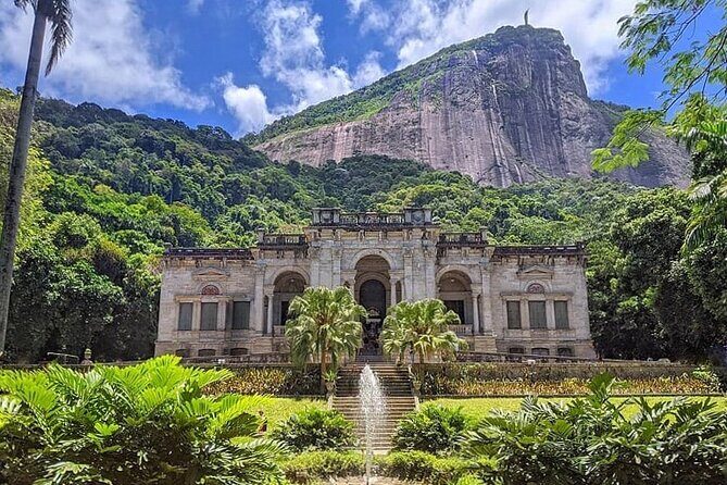 Dona Marta's sunrise, undisturbed Christ the Redeemer and more - Why This Tour Stands Out