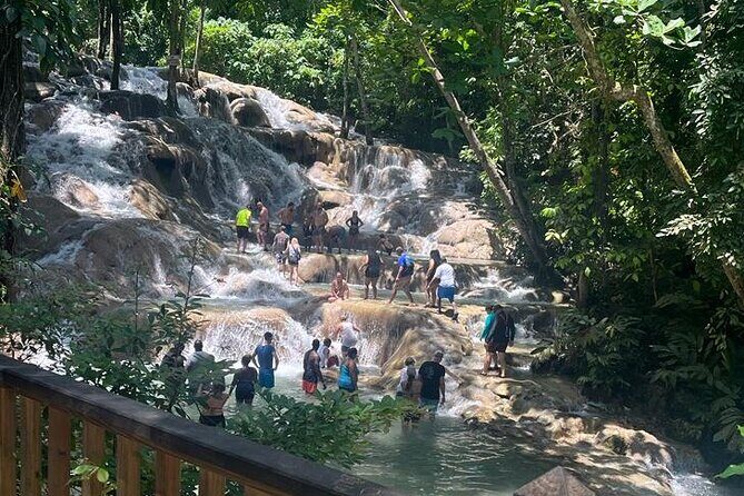 Dunn's River Falls Private Round-trip taxi - An In-Depth Look at the Dunn’s River Falls Private Taxi Experience