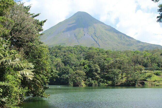 Early Morning Arenal Expedition - The Experience in Detail