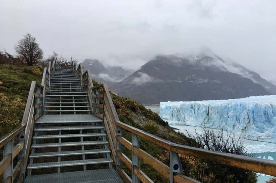 El Calafate: Perito Moreno Glacier, visit to footbridges with navigation - A Closer Look at the Tour Experience
