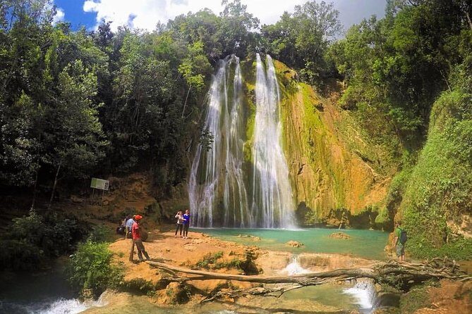 El Limón waterfalls Tour (horse riding & swimming) with lunch - Value and Practical Considerations