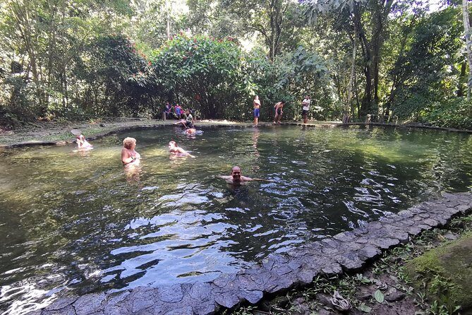 El Valle de Anton - Hiking and Swimming - FAQs