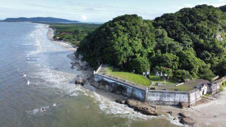Enchanting Escape: Discovering Ilha do Mel's Hiden Treasure - What Makes This Tour Stand Out?
