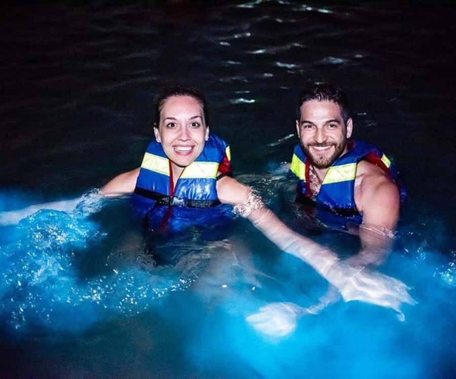 Enjoy the beach at Barú: Aviary + bioluminescense plankton - A detailed review of the Barú beach and wildlife tour