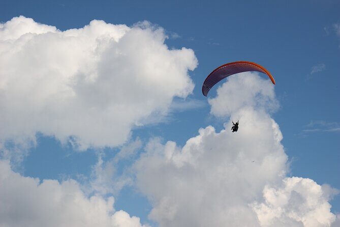 Exciting PARAGLIDING flight from MEDELLÍN over waterfalls - Frequently Asked Questions