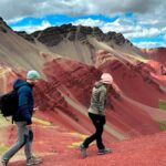 Excursión en el Valle rojo y la Montaña de Arcoiris - An In-Depth Look at the Valle Rojo and Rainbow Mountain Tour