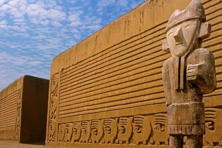 Excursion Hald Day to Chan Chan |Beach of Huanchaco| - Practical Details and Tips