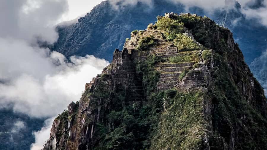 Excursion to Machu Picchu + Huayna Picchu Mountain - Transport and Logistics