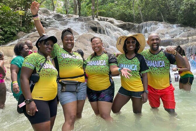 Exhilarating Dunn's River Falls Guided Tour from Ocho Rios hotels - The Real Experience: What Travelers Say