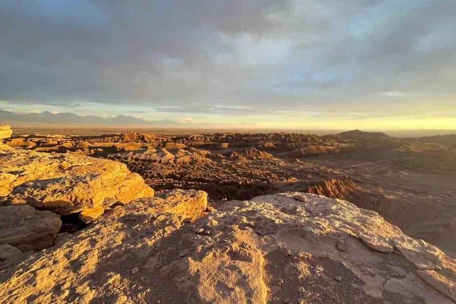 Explore Moon Valley with Sunset, Snacks and Soft Drinks - Who Is This Tour Best For?