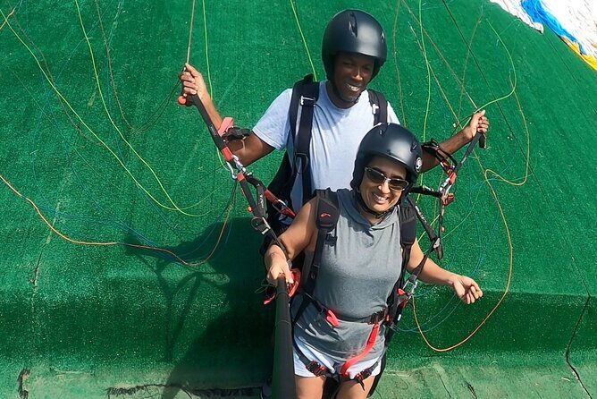 Explore Tandem Paragliding in Rio de Janeiro. - What Makes This Tour Stand Out?