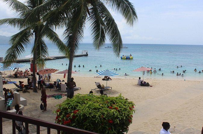 Falmouth Shore Excursion: Doctor's Cave Beach Private Tour - A Detailed Look at the Experience