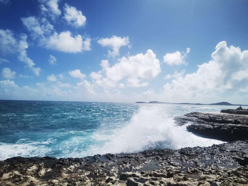 Famous Island Tour - A Deep Dive into the Antigua Experience