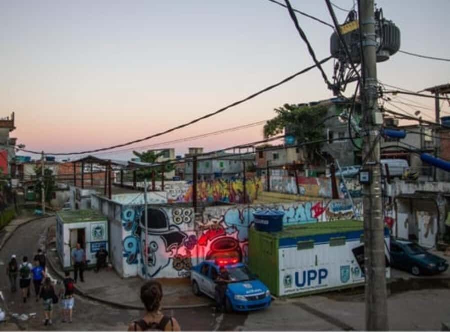Favela Tour - Amanhecer no Morro Dois Irmãos - An In-Depth Look at the Favela Amanhecer Tour