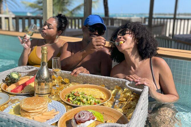 Floating Brunch in Punta Cana with Private Chef and Infinity Pool - FAQ