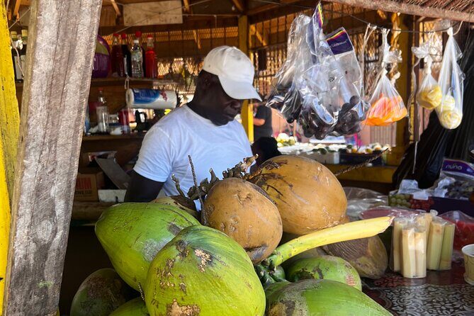 Foodie Tour City Highlights and Shopping - Who Should Consider This Tour?