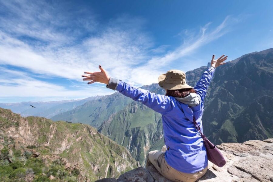From Cabanaconde: visit the 3 best viewpoints of the Colca Canyon. 3 hours - FAQs
