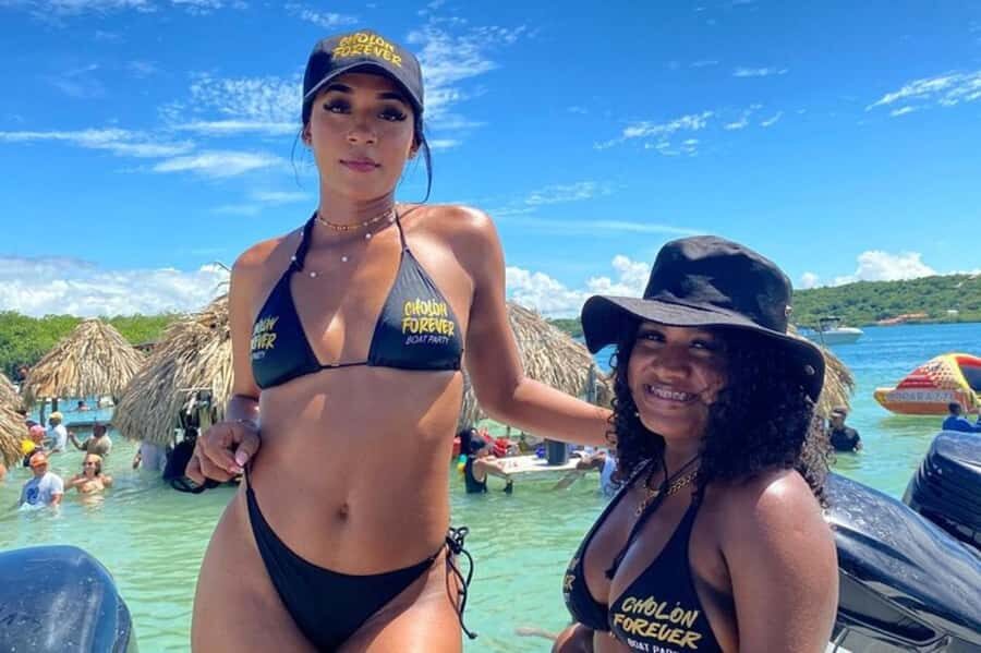 From Cartagena: Weekend party on Cholón Island - The Sum Up