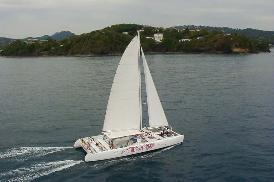 From Castries: Full-Day Catamaran Tour to Soufriere