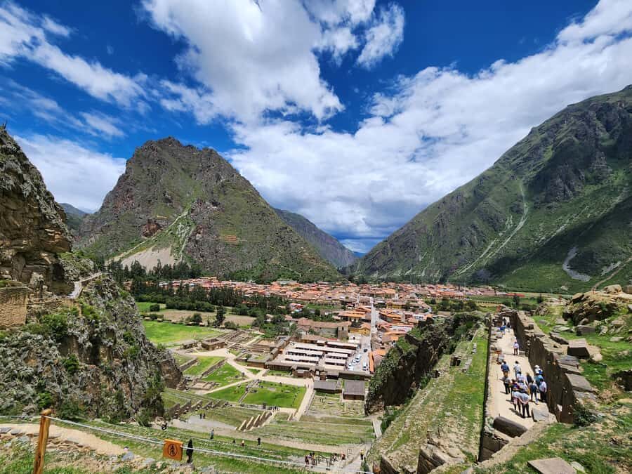 From Cusco: Private Tour to the Sacred Valley of the Incas - First Stop: Chinchero Village