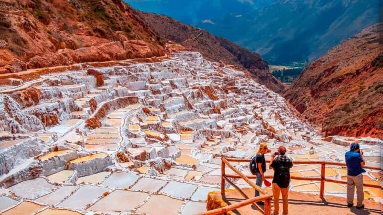 From Cusco: Sacred Valley, Moray, Maras - Salt Flats Tour - Detailed Review of the Sacred Valley, Moray, and Maras Salt Flats Tour