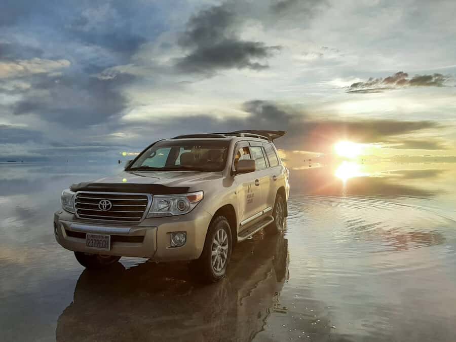 From La Paz: 2-Day Uyuni tour by flight - Frequently Asked Questions