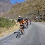 From La Paz: The World's Most Dangerous Road Biking Tour - The Starting Point and Initial Descent