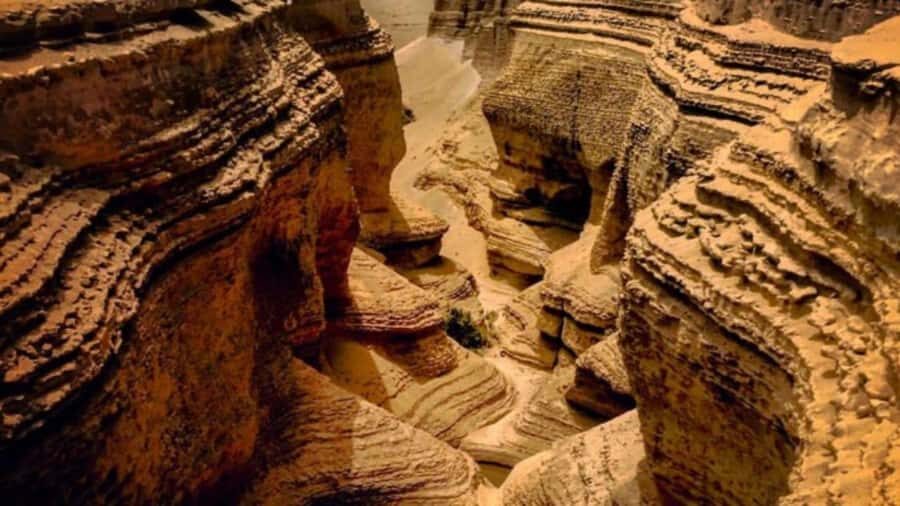 From Lima: Ica + Lost Canyon 2D/1N - Day Two: Lost Canyon and Ancient Fossils