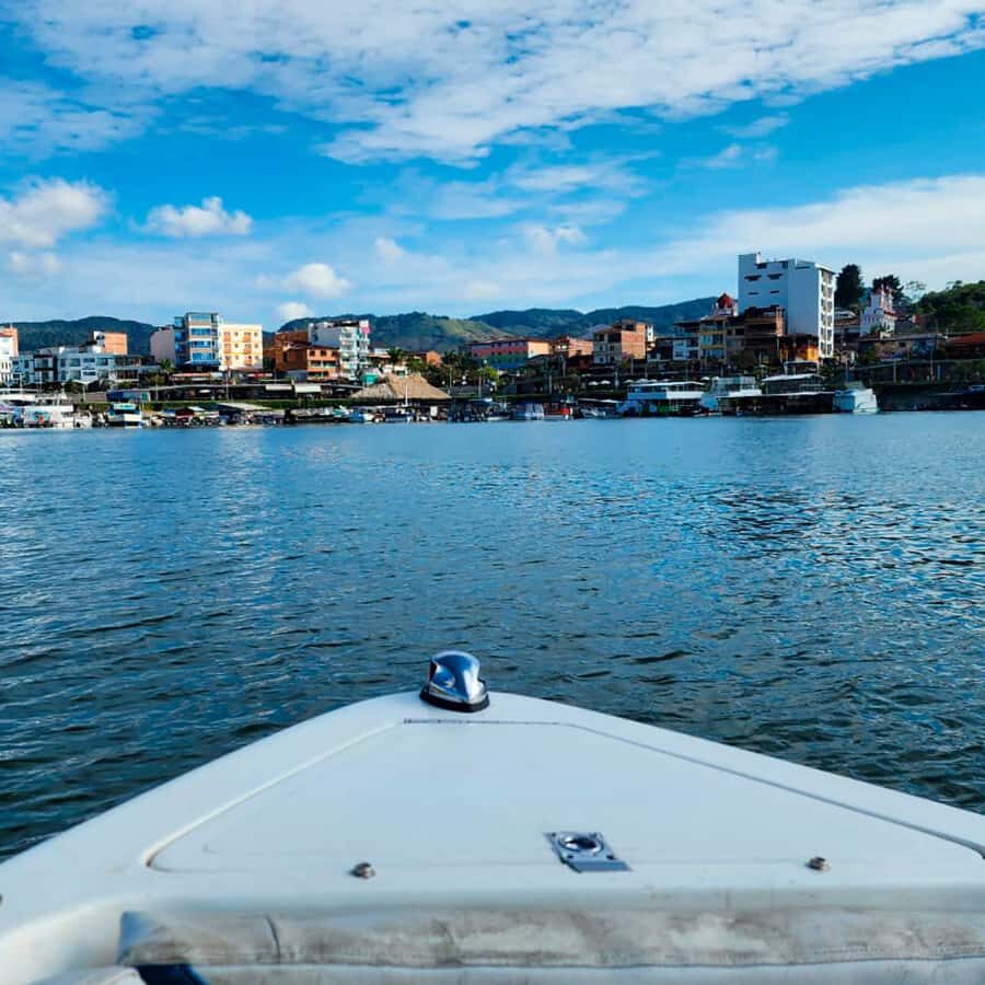 From Medellín: Guatapé & Peñol Rock Private Day Tour - Analyzing the Value